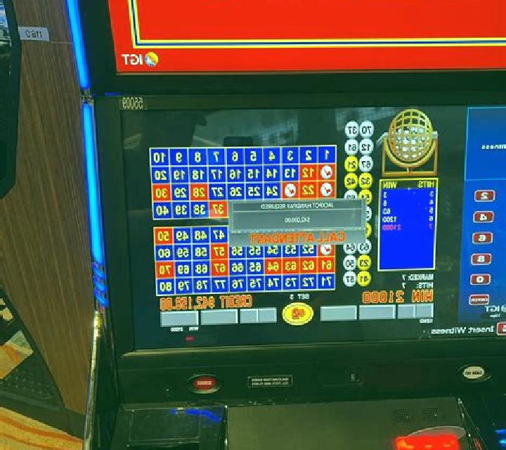 Dust Devil online slot