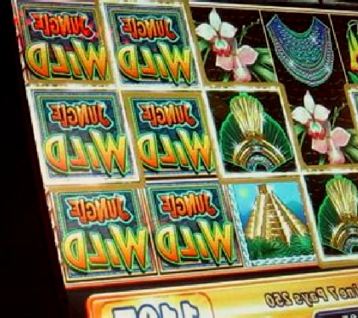 Weekend Binary slot machine